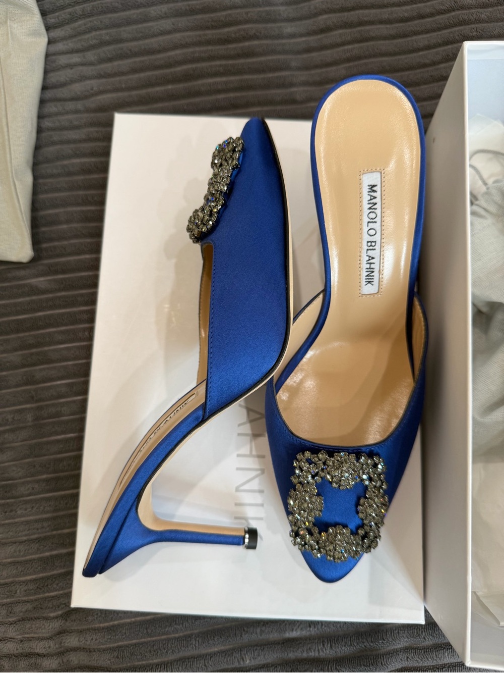 Manolo Blahnik Blue Satin Hangisi Mule with Crystal Buckle - Size 38 - Picture 5 of 5